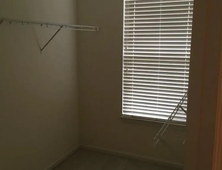 306 Fairgate Dr — Photo 13