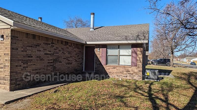 1st image of 4410 W Franciscan Trl