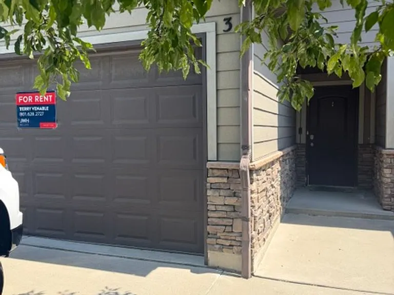 2074 Madie Ln #3 — Photo 10