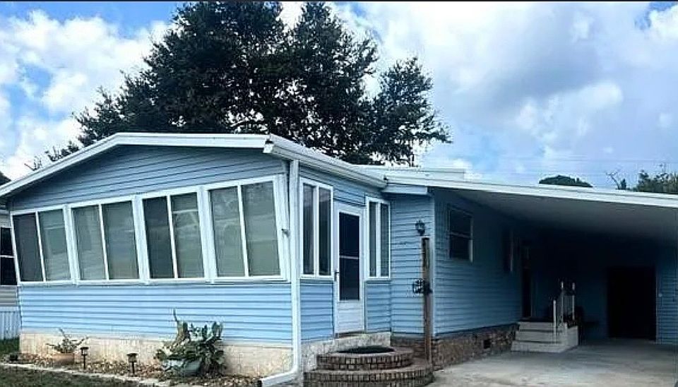 1st image of 4378 Indian River Dr W