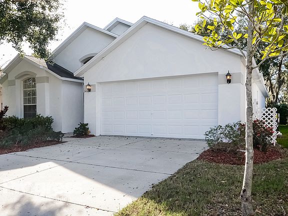 2nd image of 2418 Brownwood Dr