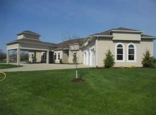 229 Municipal Dr, Belle Vernon, PA 15012