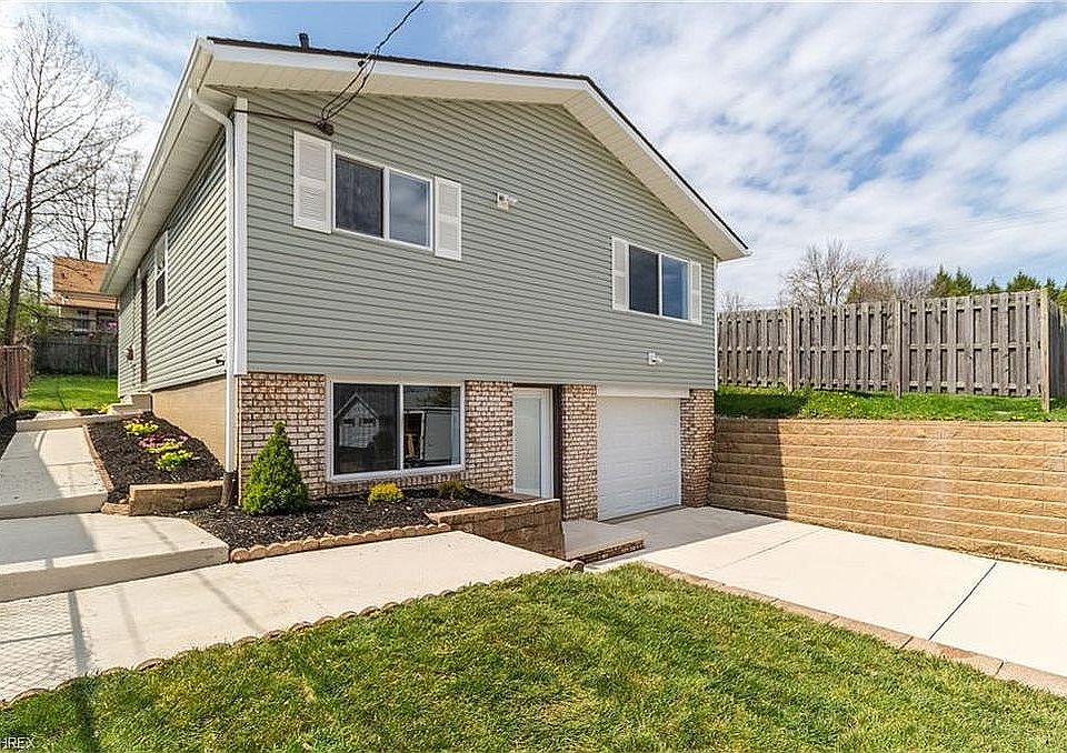 1st image of 364 Stevenson Ave