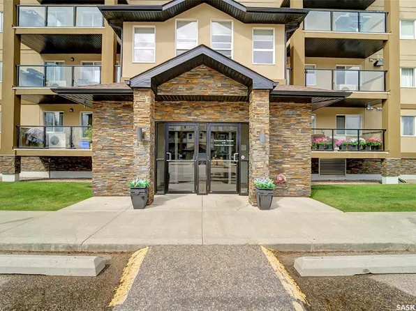 UNIT 202-610 Centennial BOULEVARD, Warman, SK S0K 4S1