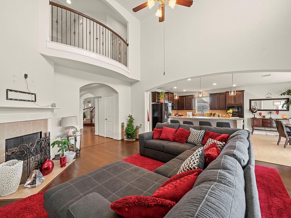 1st image of 9939 Clear Diamond Dr