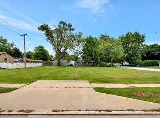 640 Armour Rd, Bourbonnais, IL 60914