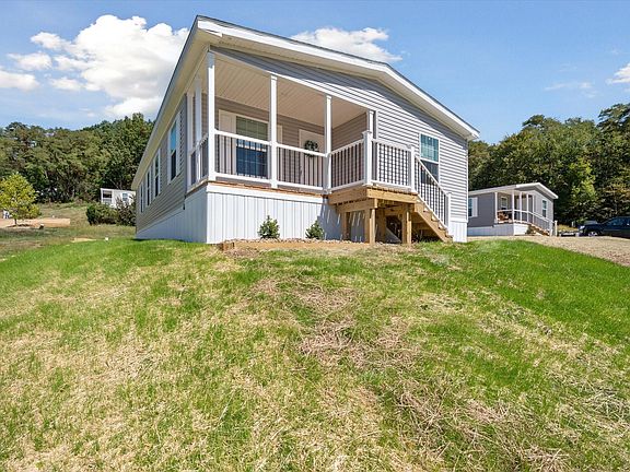 Exterior Image-4-Colony Mandell Trails