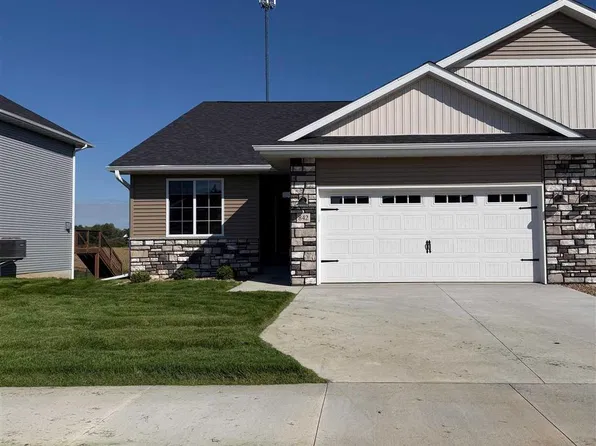842 Armands Ln, Tiffin, IA 52340