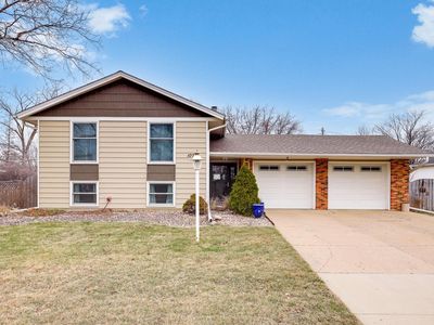 1079 Rome Dr, Apple Valley, MN, 55124