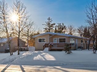 315 10th St, Cold Lake, AB T9M1A5