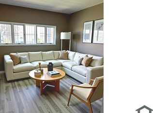 1352 Giddings Rd, Cleveland, OH 44103