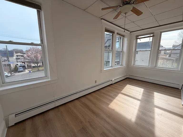536 Lake Ave #4 — Photo 9