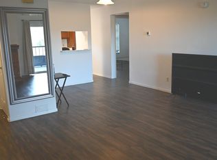 4212 Medical Dr APT 211, San Antonio, TX 78229