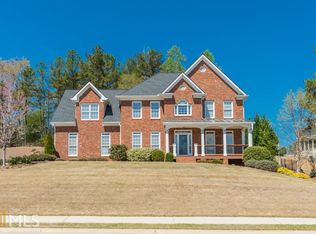 1329 Maple Creek Ave, Loganville, GA 30052