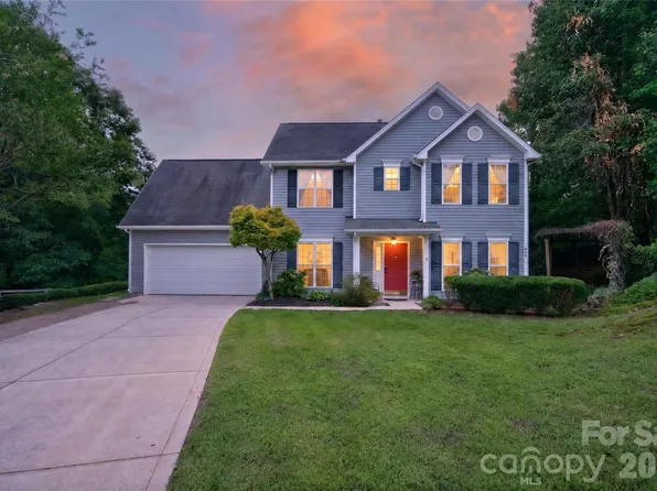 9200 High Rock Dr, Waxhaw, NC 28173