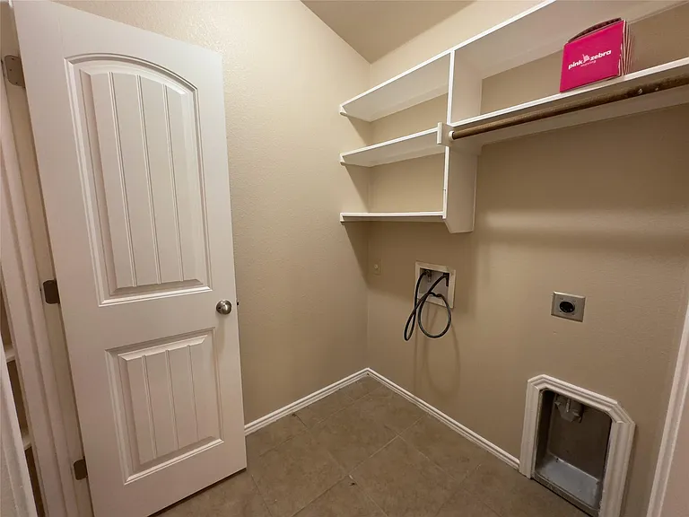 19013 Mangan Way — Photo 39