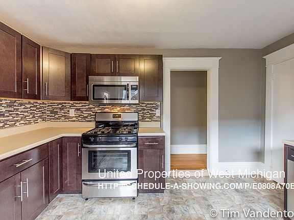 4th image of 2352 Madison Ave SE #2