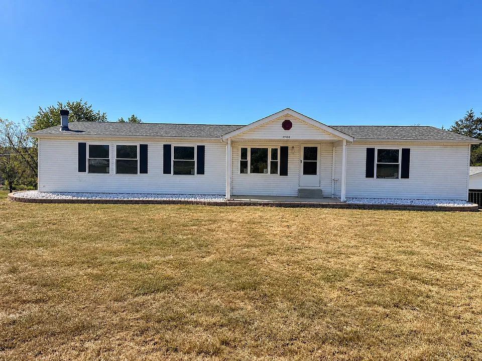 1900 Erin Dr
