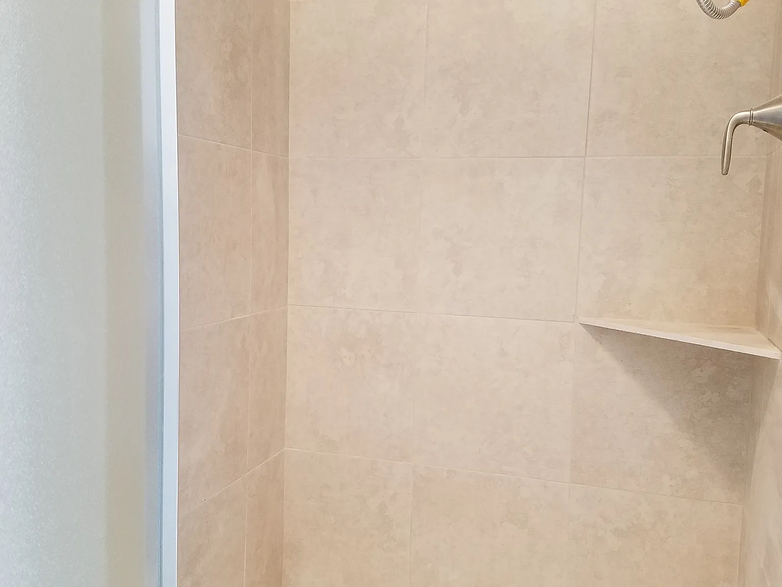 7 bed, $900 — Photo 3