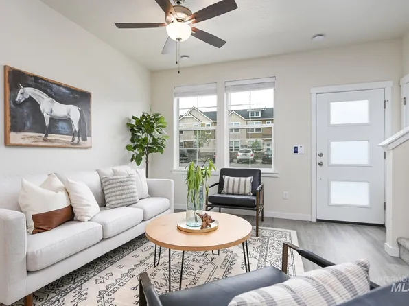 10751 W Brownstone Ln, Boise, ID 83709