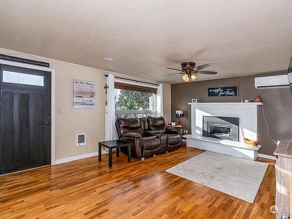 5th image of 7705 272nd Street NW