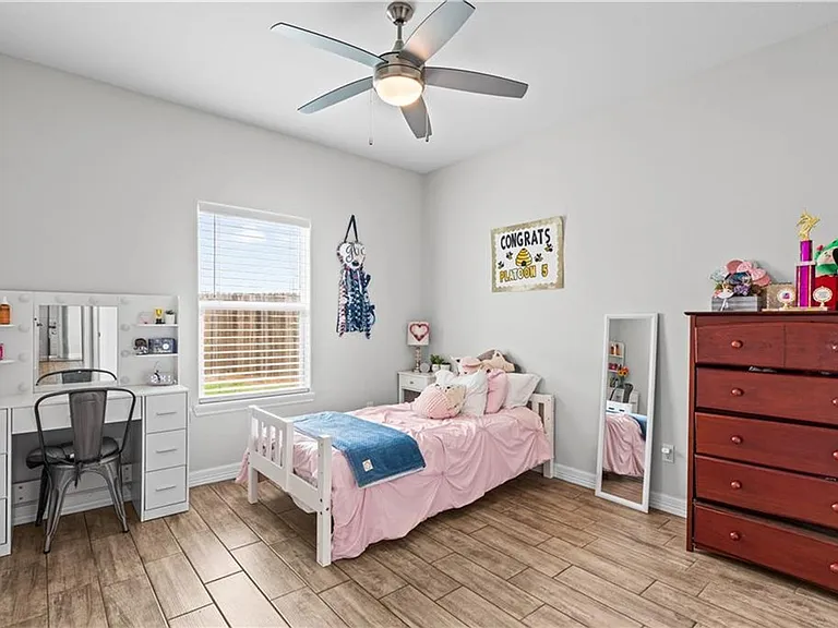 3302 Hadi Dr — Photo 11