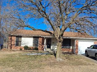 1095 Sherman Ln, Florissant, MO