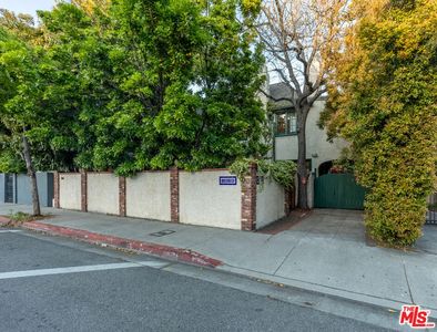 1636 N Fairfax Ave, Los Angeles, CA, 90046