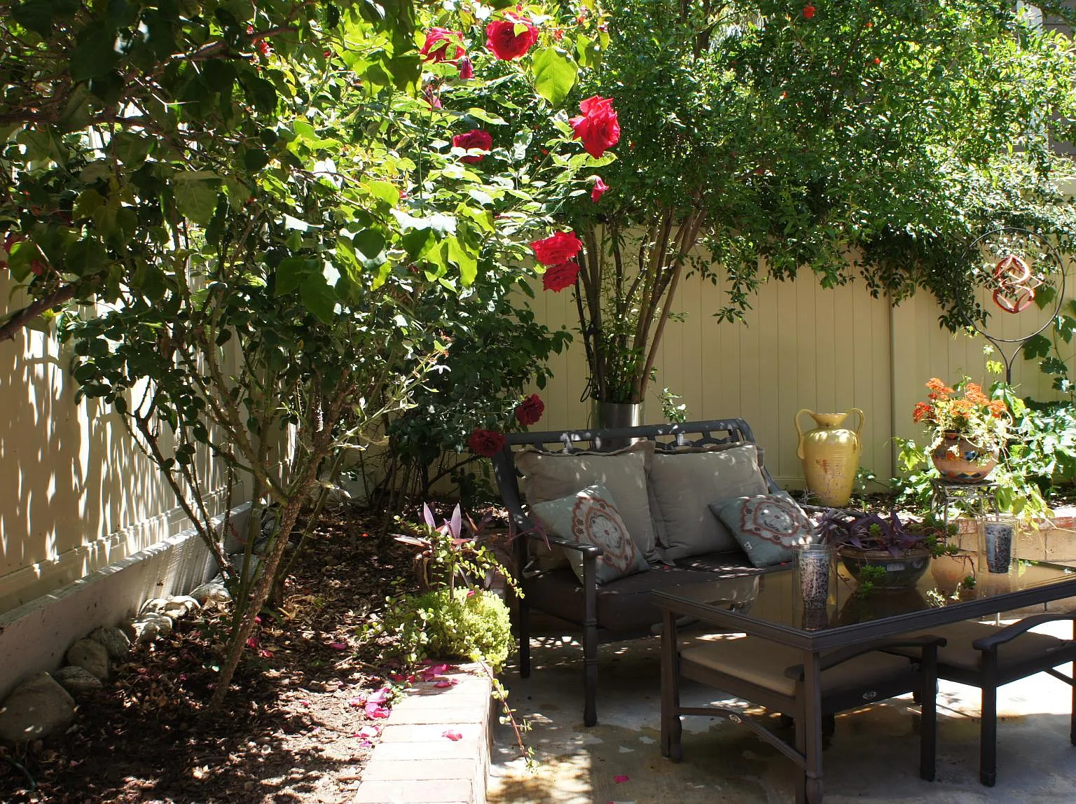 409 Warner St — Photo 4