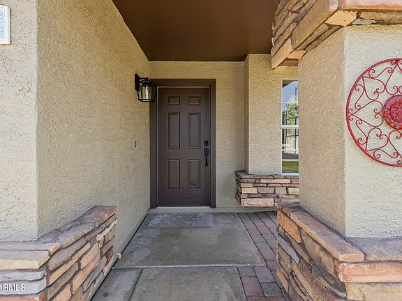 4th image of 7726 W CINNABAR Avenue