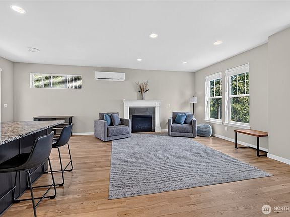 5th image of 141 E Allynview Drive