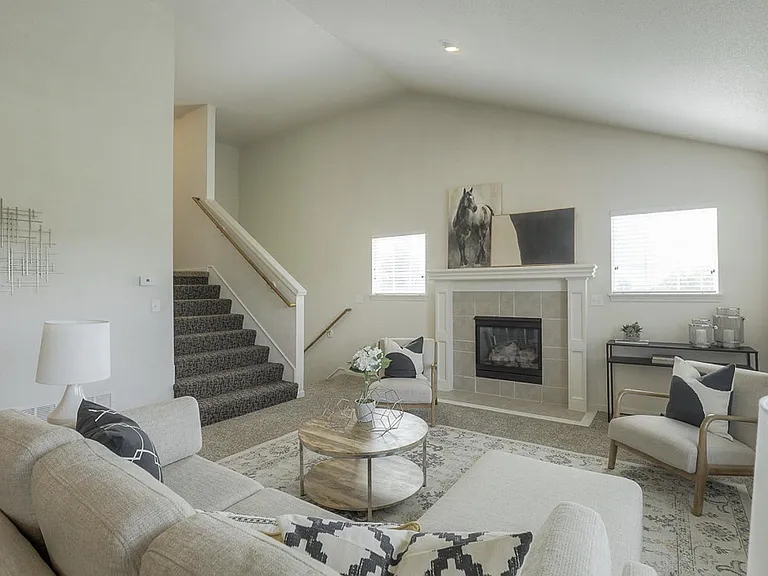 Willow - Living Area