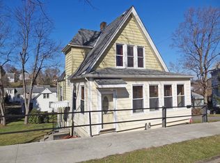 20 West St, Westover, WV 26501