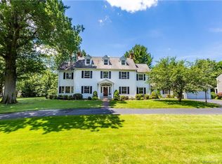 11 Golf Rd, Wethersfield, CT 06109