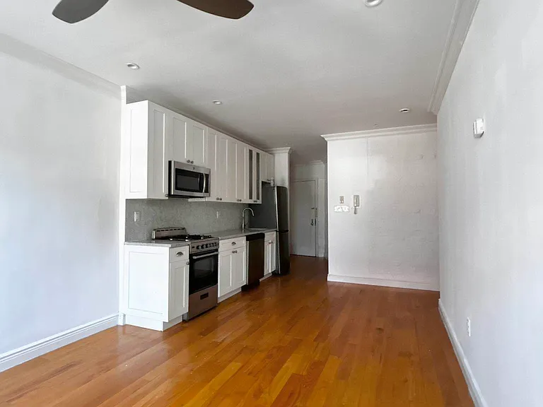 101 Ocean Pkwy #1B — Photo 6