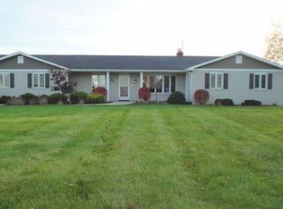 1432 E Gump Rd, Fort Wayne, IN 46845