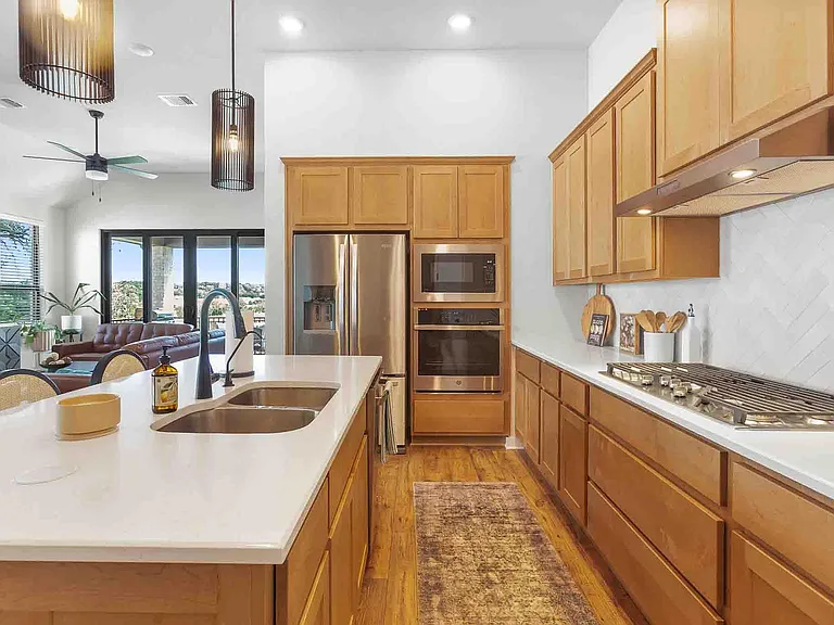 220 Basket Flower Loop — Photo 10