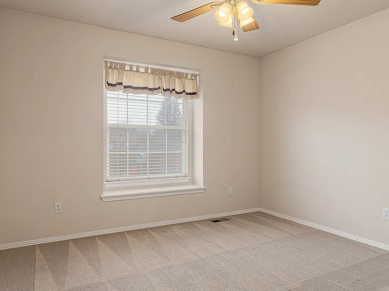 2182 E Clarene St — Photo 10