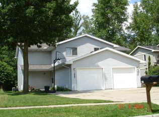 3905 Gettysburg St, Midland, MI 48642