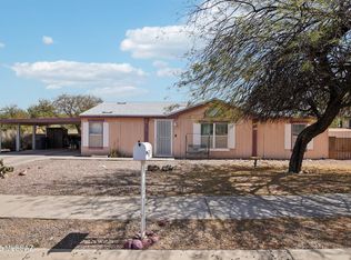 9000 N Odin Dr, Tucson, AZ 85743