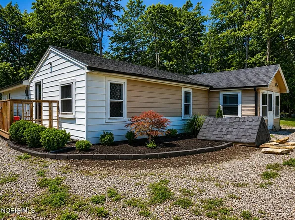 6143 County Road 1, Swanton, OH 43558