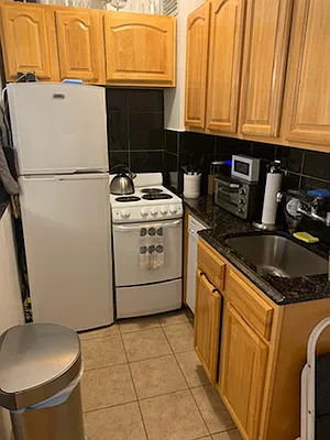 Rented by Compass | media 9