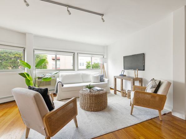 348 Franklin St #33A