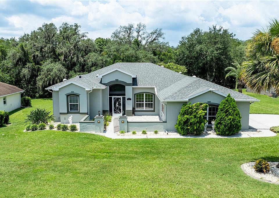 1st image of 5121 Aurora Dr