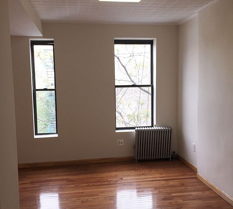 1st image of 1584 York Ave APT 4S