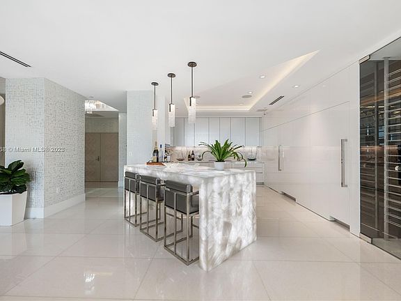 4th image of 330 Sunny Isles Blvd #5-TS02