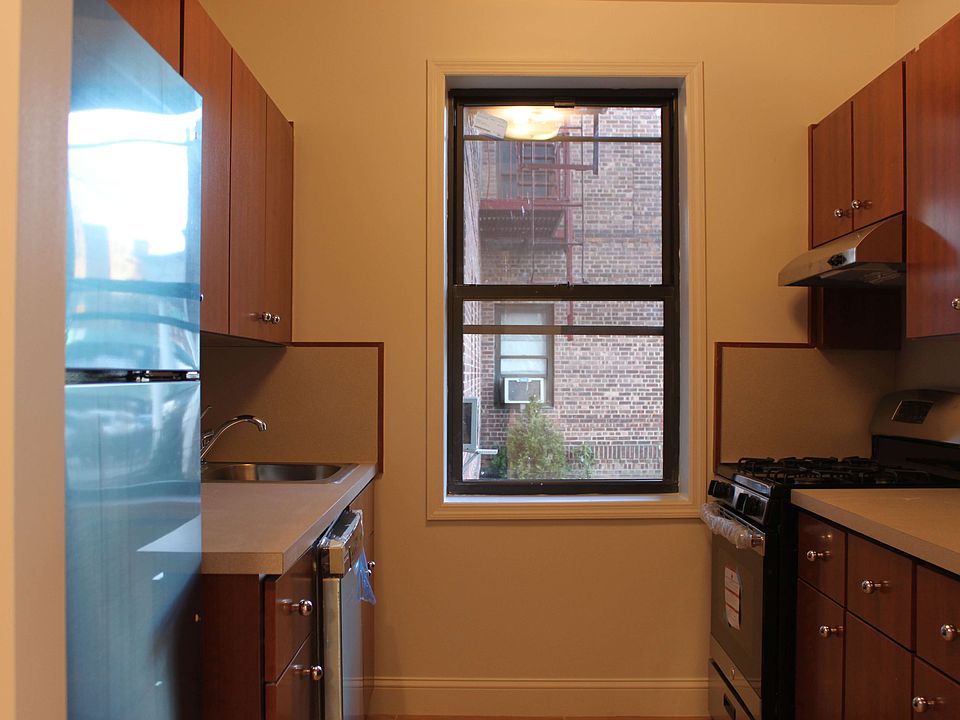 1st image of 6620 108th St Ste 1A