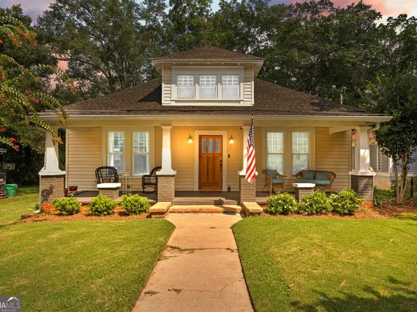 96 Griffin St, Grantville, GA 30220