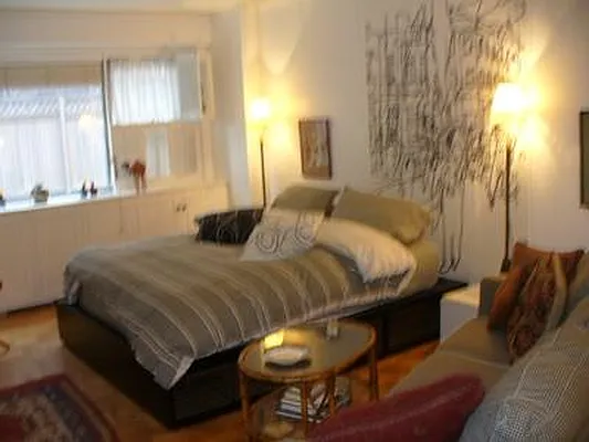 Rented by New York Private Realty Group | media 27