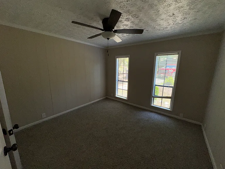 65 Sky View Dr — Photo 20